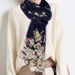 Gerinly Women’s Vivid Color Florals and Birds Navy Scarf NWOT